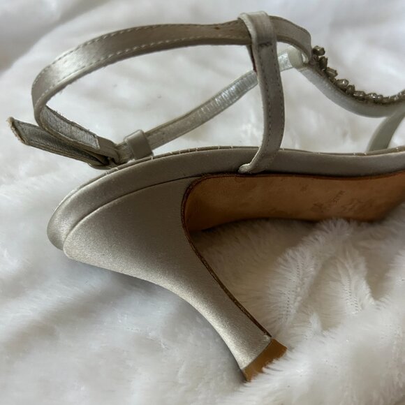 St. John Silver Jeweled Heels Womens Size 7 Strappy Adjustable Made in Italy VTG - Picture 10 of 10